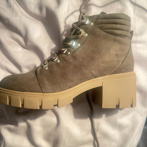 Ruthee Lug Sole Booties - Picture 2 of 2